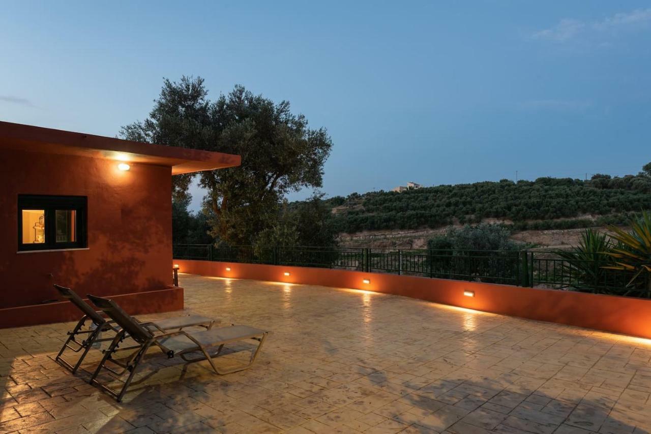 Agapi'S Home Roussospition Exterior photo